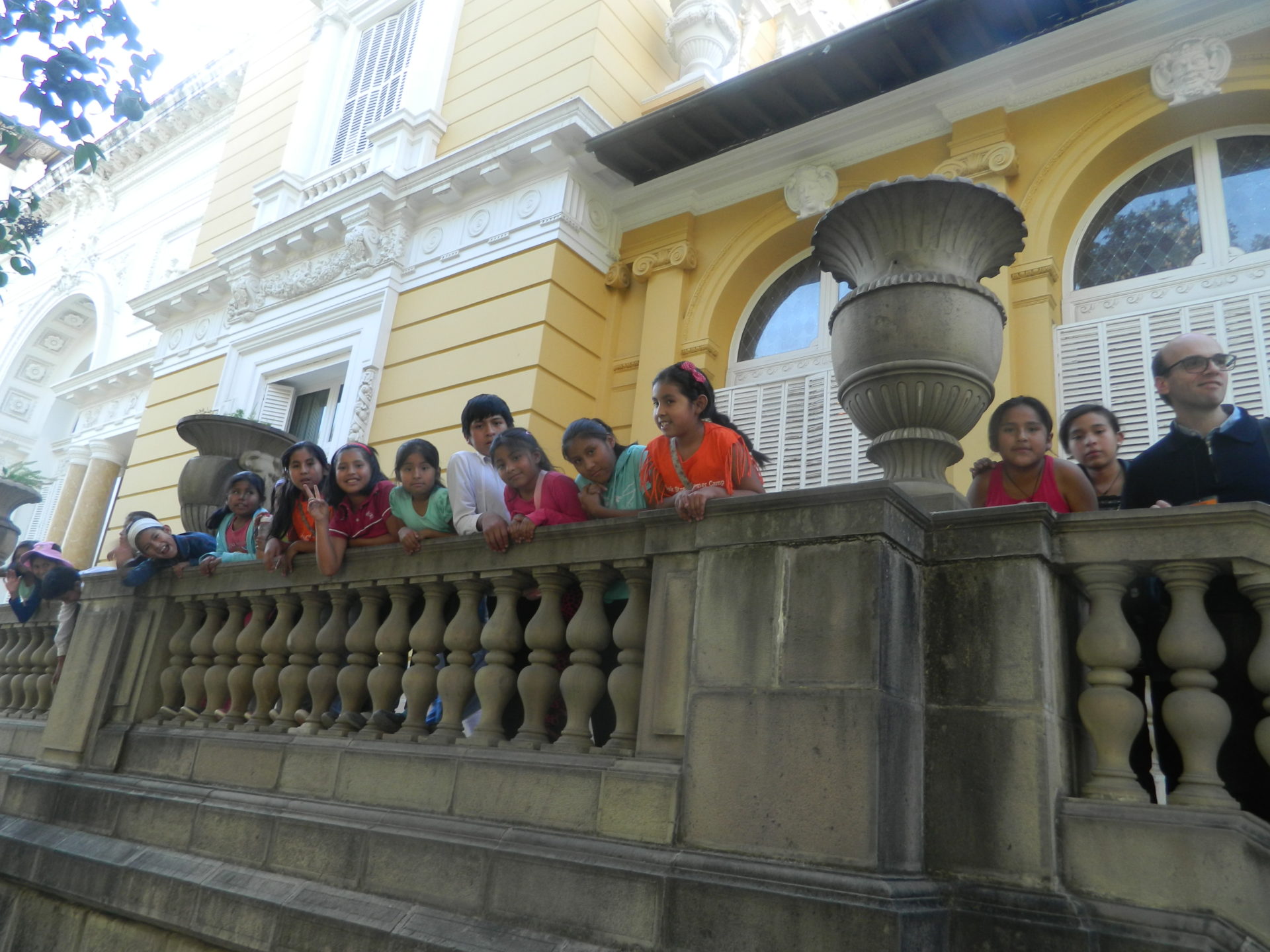 Centro pedagógico y cultural Simón I. Patiño | Intercanvi educatiu ...